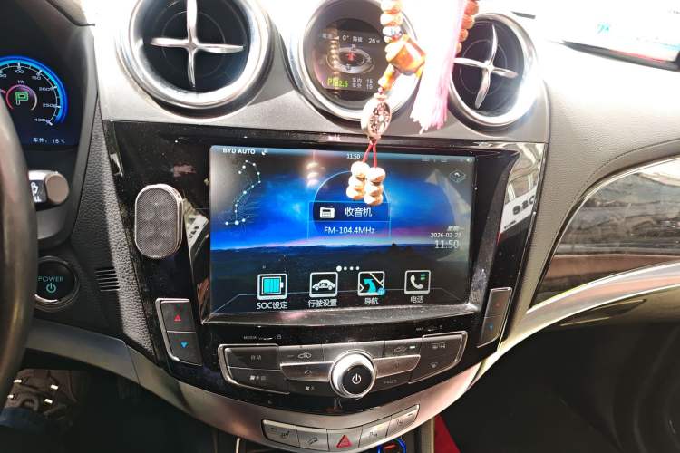 Used BYD Tang New Energy 2015 2.0T Four-Wheel-Drive Flagship Model Audio And AC Panel