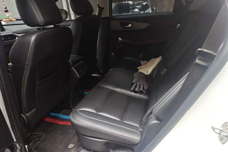 Used Dongfeng Fengon S560 2018 1.8L Manual Elite 7-Seater
