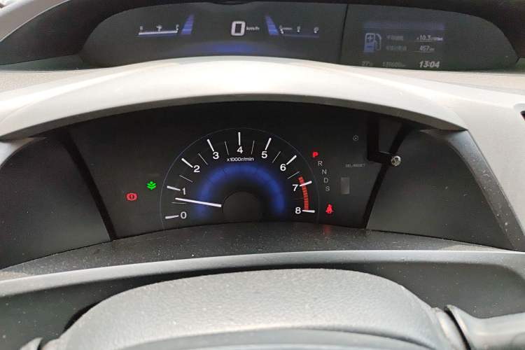 Used Honda Civic 2012 1.8L automatic luxury edition