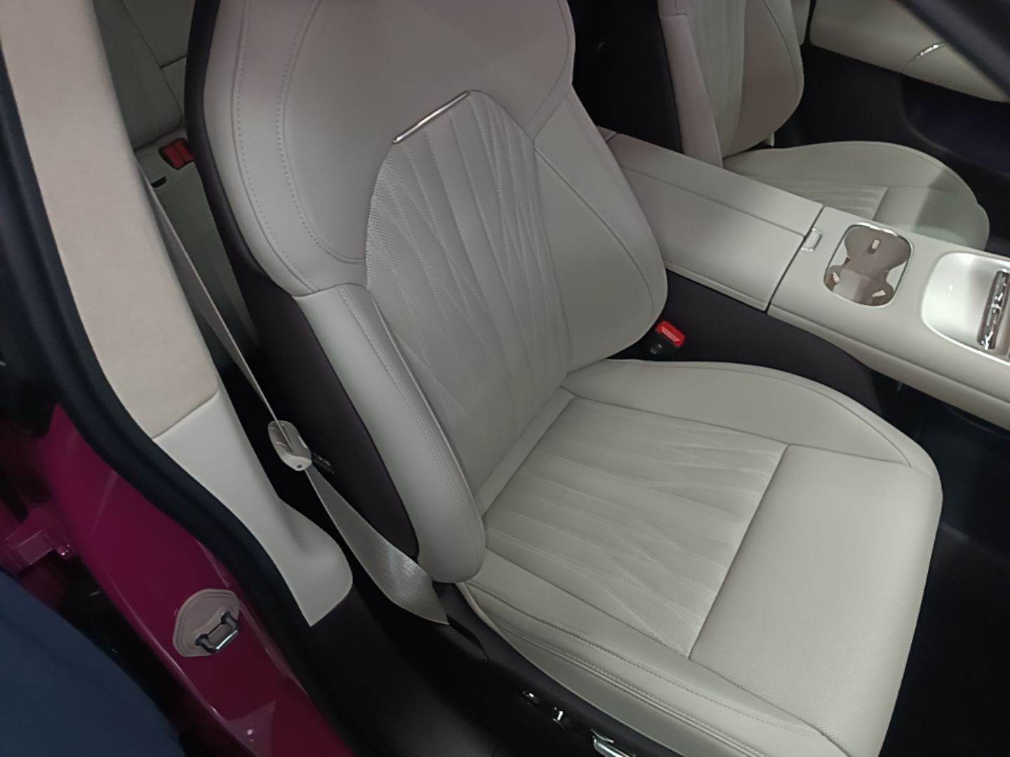 Xiaomi Auto SU7 2026 Model Max — снимка 19