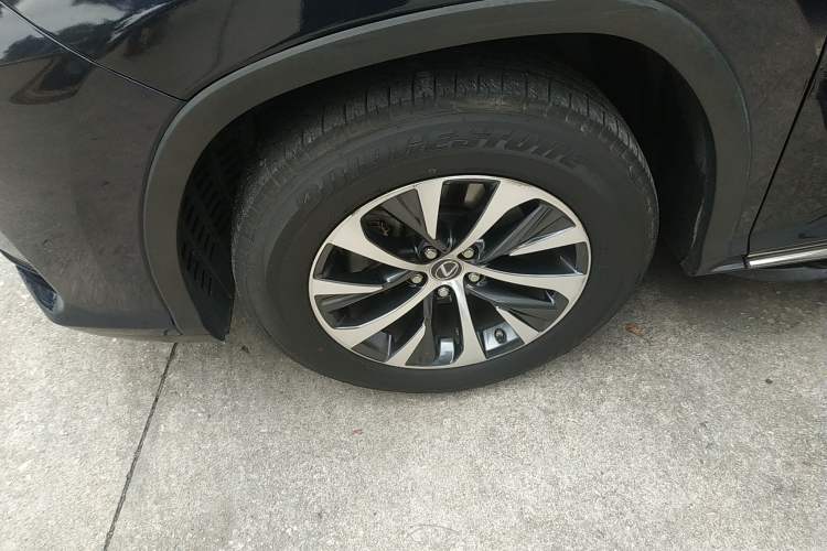 Used Lexus RX 2016 300 Two-Wheel Drive Elite Version China V Standard
