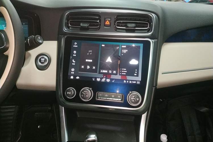 Used Lynk & Co 01 2019 2.0T Two-Wheel Drive Zhaopu Version China V Standard