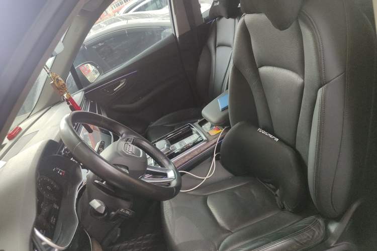 Used Audi Q7 2022 45 TFSI quattro S line Sport Edition Left Front Seat