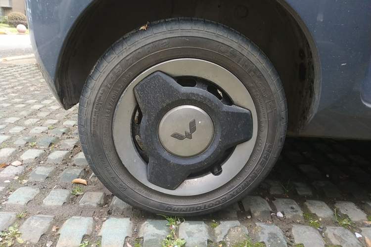 Used Wuling Hongguang MINIEV 2022 Macaron Premium Model – Lithium Iron Phosphate
