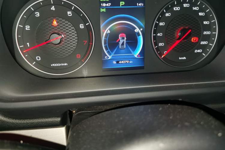 Used BYD Tang 2019 2.0T Automatic SmartConnect Prestige 7-Seater China VI Standard