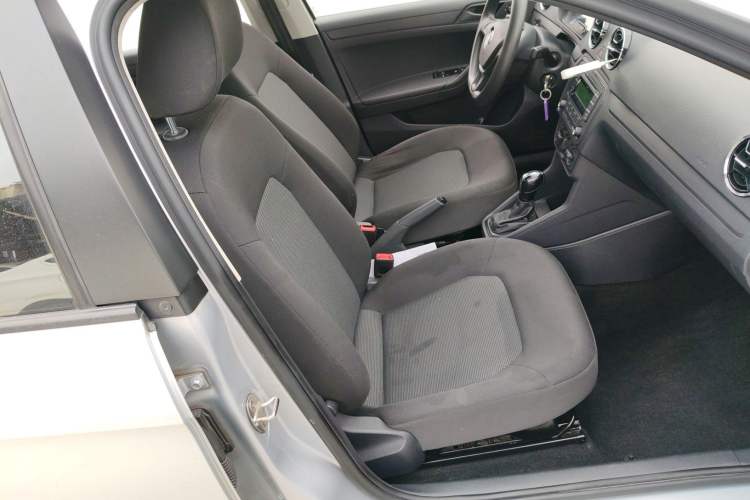 Used Volkswagen Jetta 2017 1.5L Automatic Fashion Model