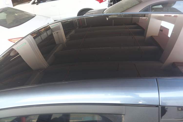 Used Chery Little Ant 2022 Revised Version Sweet Pink Edition Half-Sugar Version Lithium Iron Phosphate 30.7 kWh 30 kW 301 km