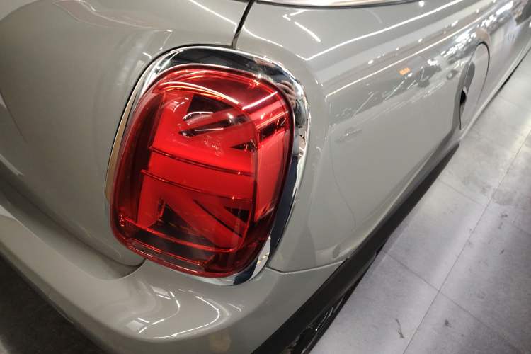 Used MINI MINI 2021 1.5T COOPER Classic Edition
