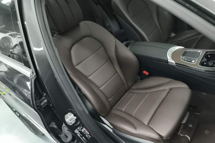 Used Mercedes-Benz GLC 2021 GLC 260 L 4MATIC Luxury Model