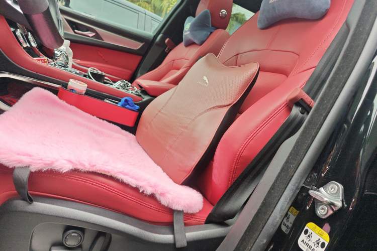 Used Jaguar F-PACE 2024 P250 R-Dynamic SE