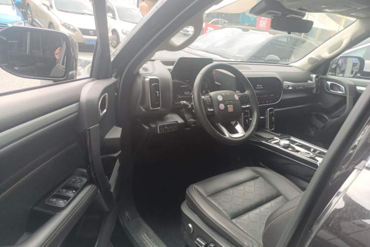 Used Haval DARGO 2021 2.0T DCT Two-Wheel Drive Chinese Mastiff Edition
