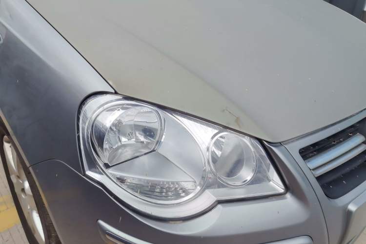 Used Volkswagen Polo 2009 Jingqu 1.6L Automatic Elegant Edition Right Front Headlight