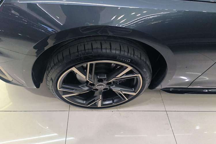 Used Audi A4L 2024 40 TFSI Luxury Dynamic Edition