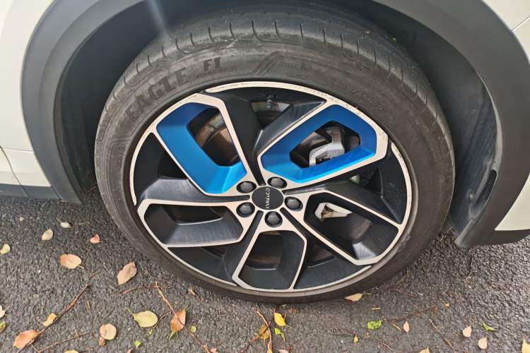 Used Lynk & Co 05 2020 2.0TD Two-Wheel Drive Shine Halo
