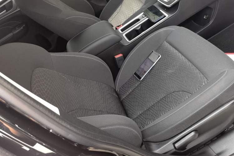 Used Haval M6 2023 PLUS 1.5T Manual Elite Smart Connectivity Model Right Front Seat