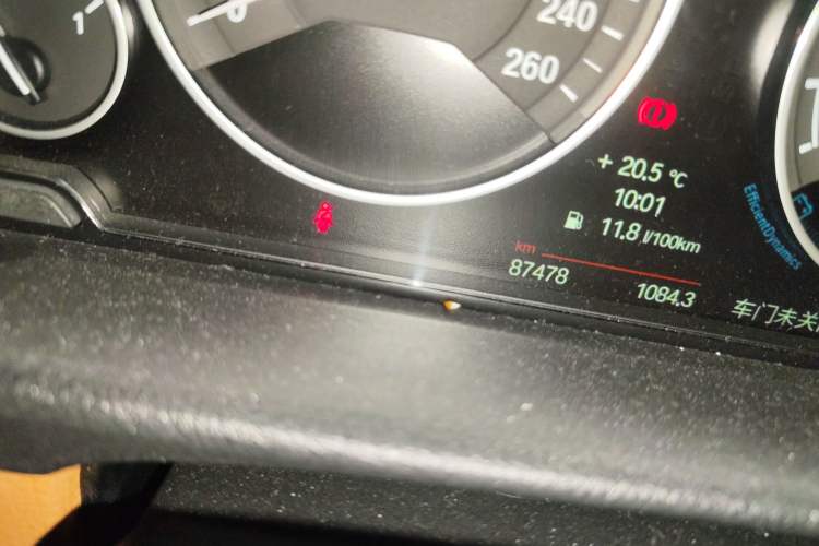 Used BMW 3 Series 2014 320Li Luxury Design Package