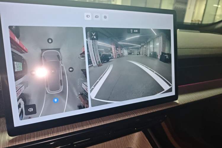 Used Dongfeng eπ eπ007 2024 530 Pro Version
