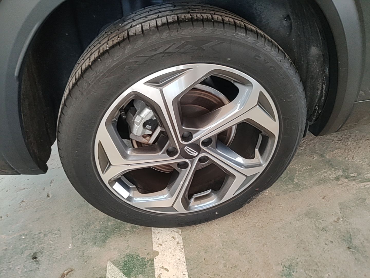Geely Auto Monjaro L 2024 2.0TD DCT EVO Two-Wheel Drive Long-Range Version — снимка 11