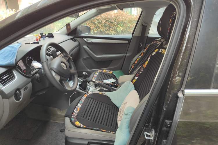 Used Skoda Octavia 2015 1.6L Manual Yijie Edition