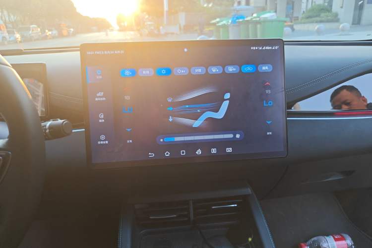 Used BYD Seal 06 New Energy 2024 DM-i 120KM Flagship Model Audio And AC Panel