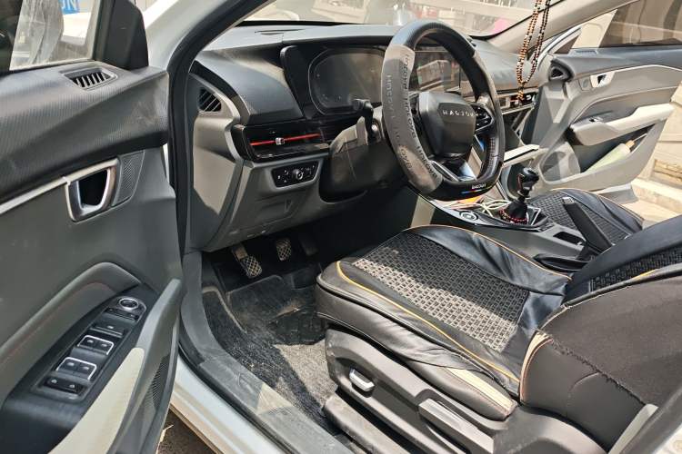 Used Baojun RC-6 2019 1.5T Manual 24-Hour Online Luxury Version
