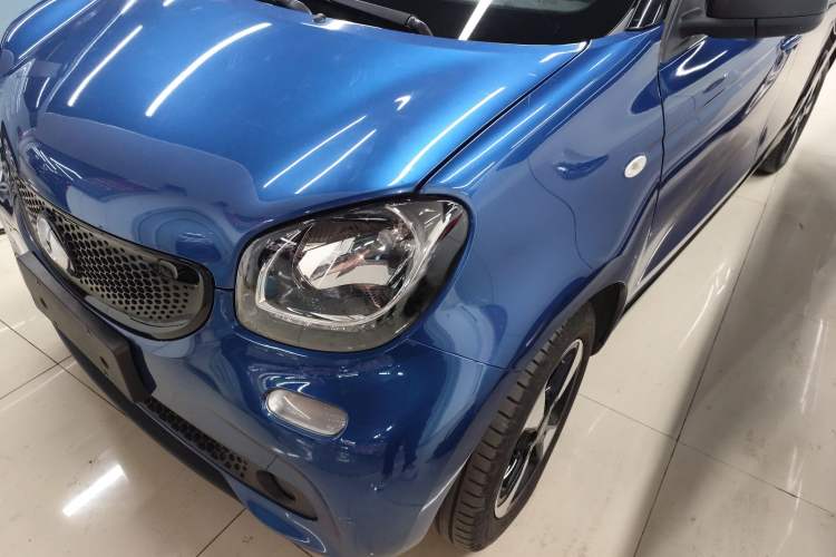 Used smart forfour 2018 1.0L 52kW Passion Edition