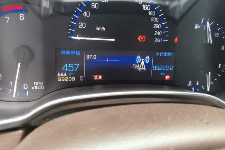 Used Cadillac SRX 2013 3.0L Luxury Model Odometer Close Up