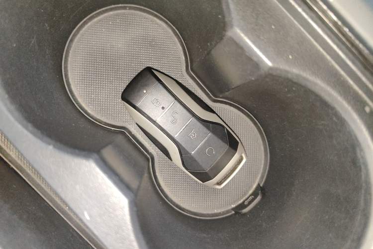 Used BYD Tang 2019 2.0T Automatic SmartConnect Prestige 5-Seater China VI Standard