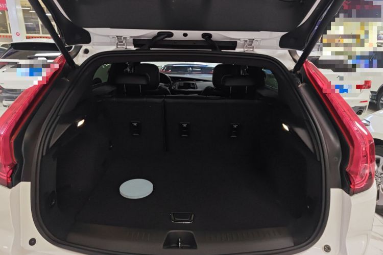 Used Cadillac XT4 2021 28T Two-Wheel Drive Tech Edition