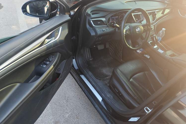 Used Buick LaCrosse 2021 552T Luxury Version Driver Seat