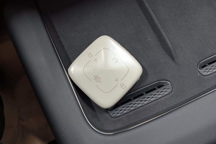 Used Zeekr 7X 2025 100 kWh Long-Range Rear-Wheel Drive with Intelligent Driving Features Interior 1