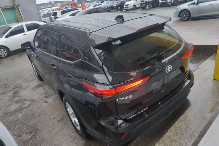 Used Toyota Highlander 2023 2.5L Smart Electric Hybrid Dual-Engine 4x4 Elite Edition 7 Seats
