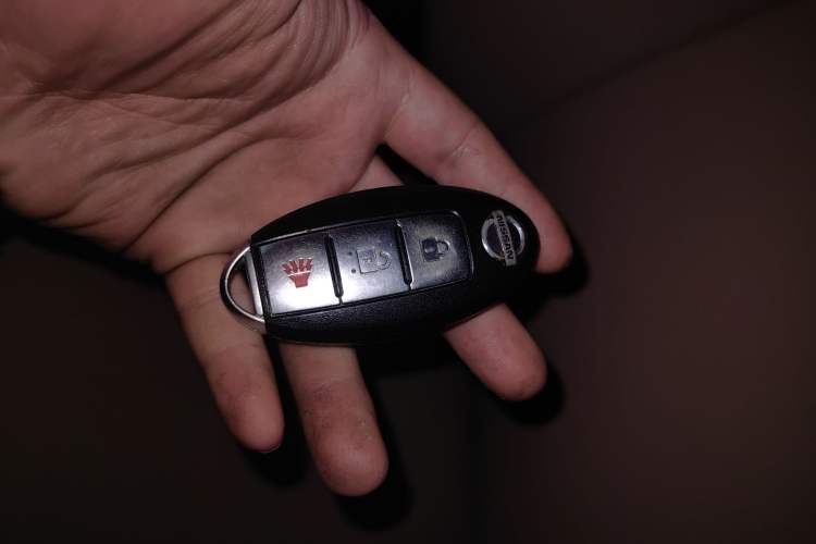 Used Nissan Qashqai 2011 2.0 XL Fire CVT 2WD Vehicle Key