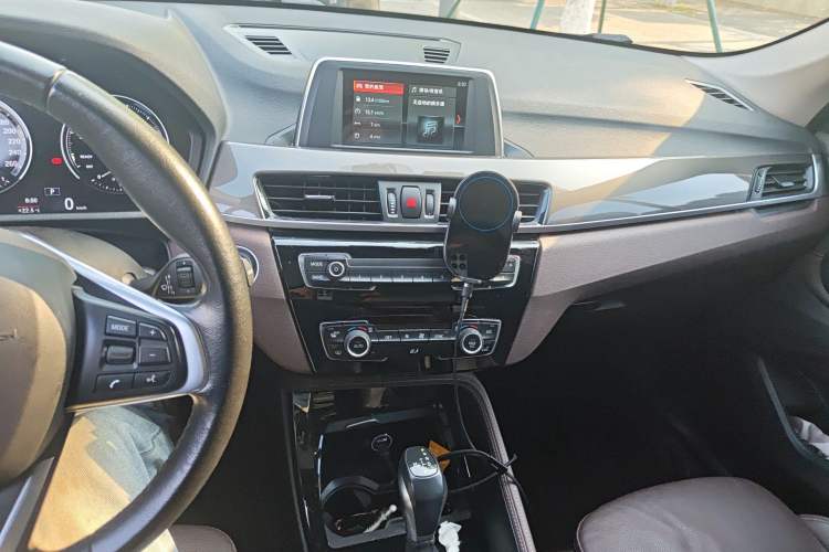 Used BMW X1 2019 sDrive18Li Premium Edition
