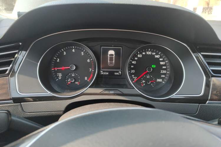 Used Volkswagen Magotan 2018 Facelift 380TSI DSG Luxury Version Instrument Cluster