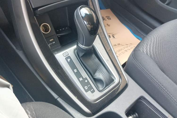 Used Hyundai Elantra (5th Generation / Langdong) 2016 1.6L Automatic Prestige Model