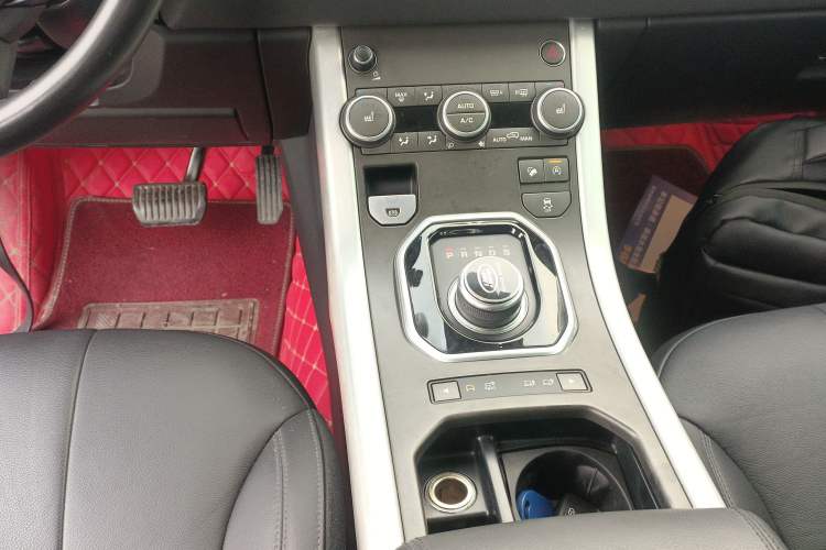 Used Land Rover Range Rover Evoque 2017 2.0T SE Smart Glow Edition