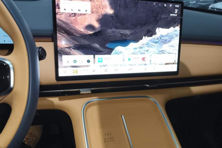 Used Geely Galaxy Galaxy Xingjian 7 EM-i 2025 120km Flagship Edition