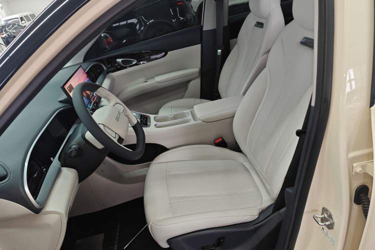 Used Geely Galaxy Geome 2025 UP 410km Exploration Edition