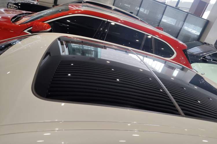 Used BMW 5 Series New Energy 2019 Updated Version 530Le Luxury Package Roof