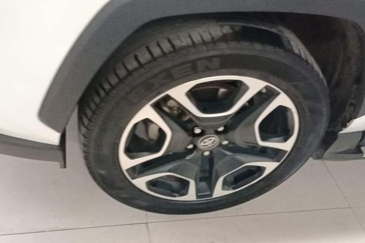 Used Toyota RAV4 2020 2.0L CVT Two-Wheel Drive Prestige Edition