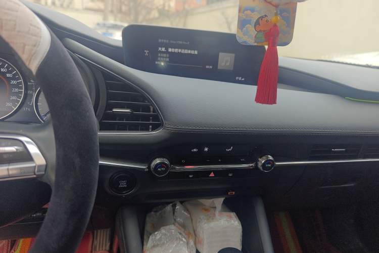 Used Mazda 3 Axela 2021 2.0L Automatic Zhiya Edition
