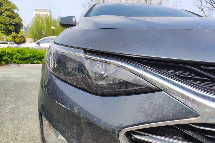 Used Chevrolet Malibu XL 2019 535T CVT Active Version Right Front Headlight