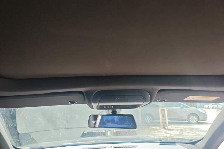 Used Cadillac XT4 2022 28T Two-Wheel Drive Fashion Edition Headliner