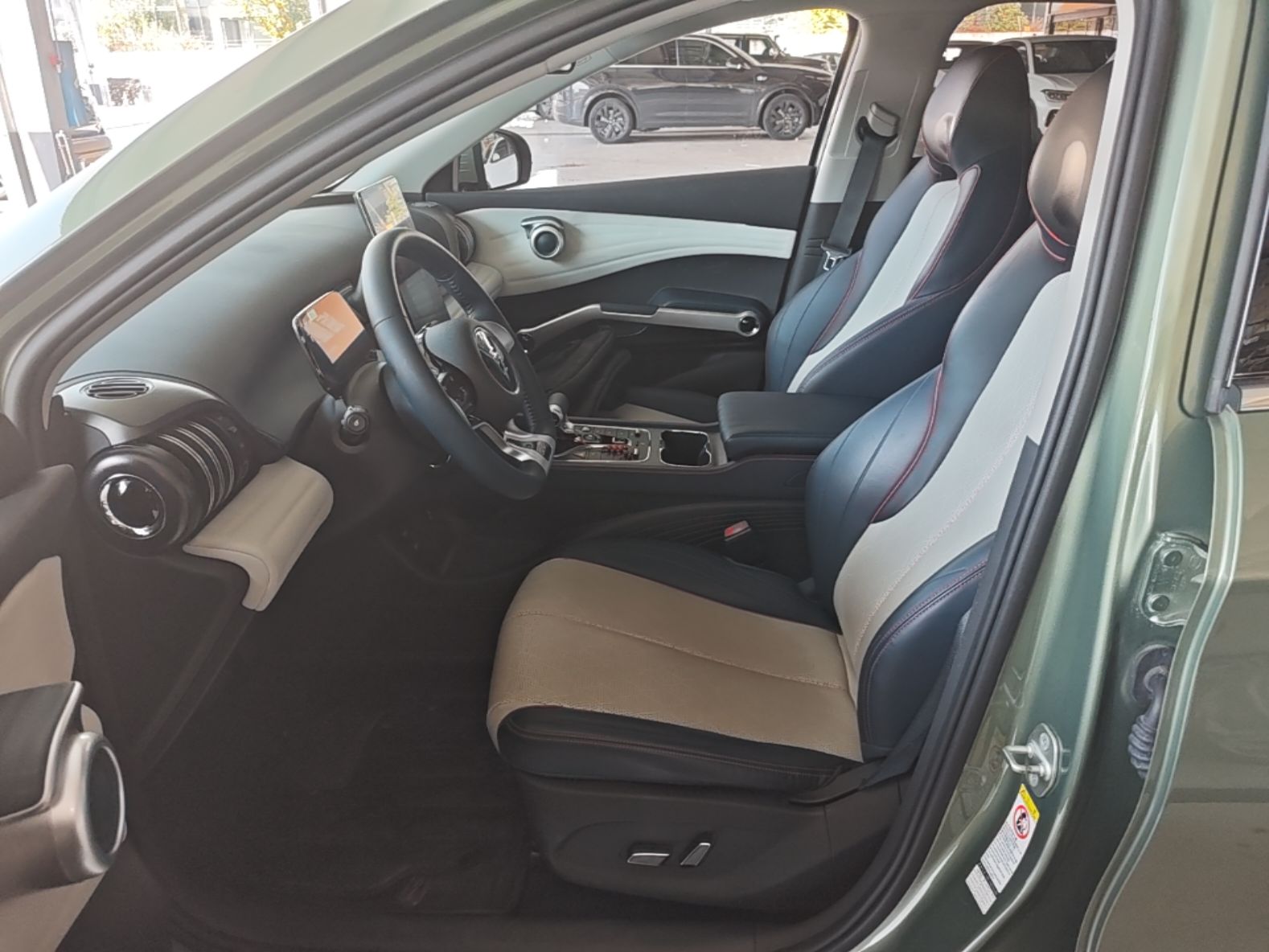 BYD Yuan PLUS 2022 430 km Luxury Version - Premium — снимка 17