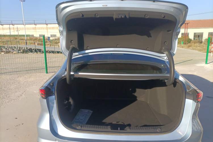 Used Geely Galaxy L6 2025 EM-i 140km Starship Edition