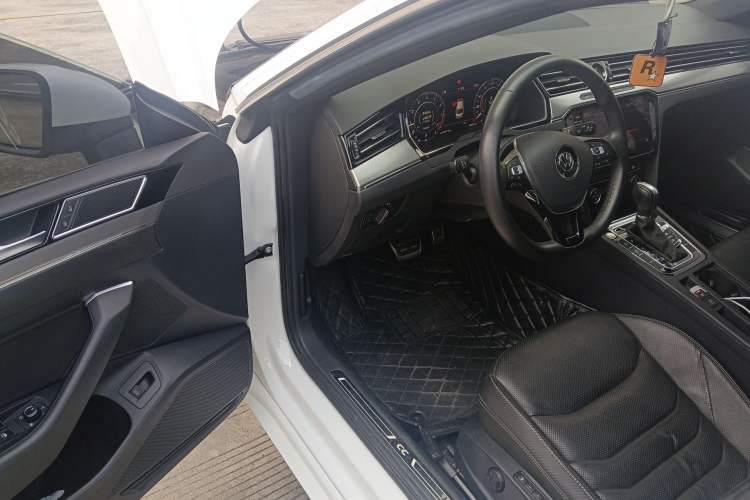 Used Volkswagen FAW-Volkswagen CC 2019 330TSI Glamour Edition China V Standard