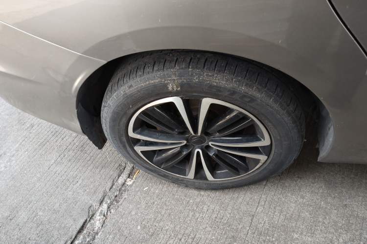 Used Citroen C4L 2014 1.8L Intelligent Drive Automatic Enjoyment Model
