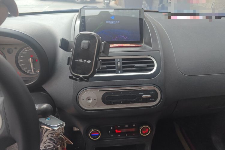 Used MG 3 2011 1.5L AMT Elite Edition Audio And AC Panel