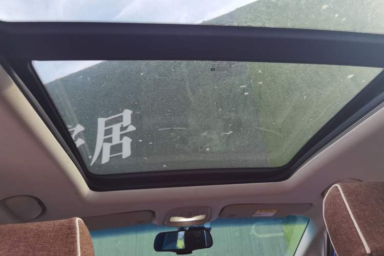 Used Buick GL6 2018 18T 6-Seater Elite Model
